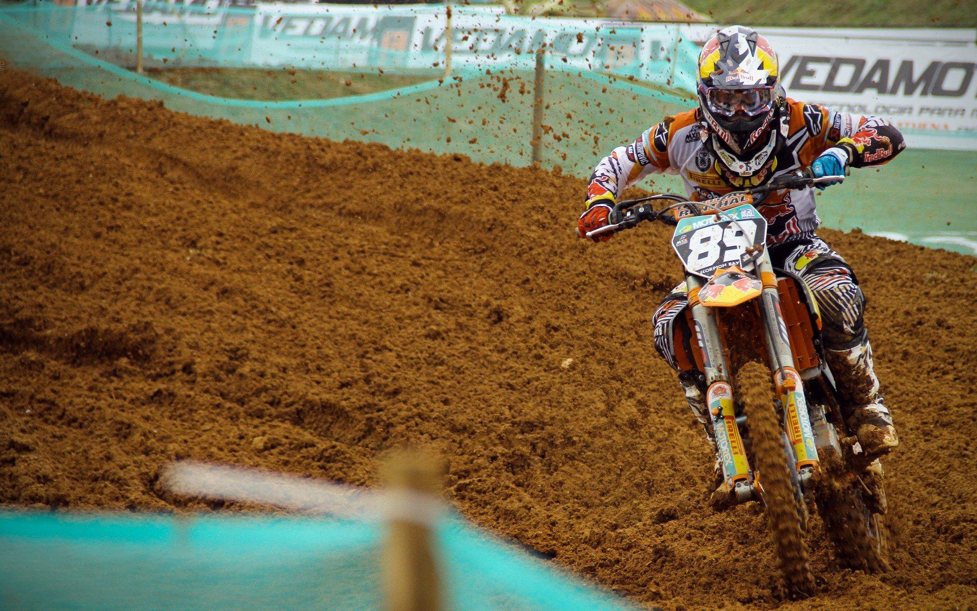 斯帕莱蒂含泪告别意大利国家队，未能在那不勒斯巡游庆祝成终生遗憾